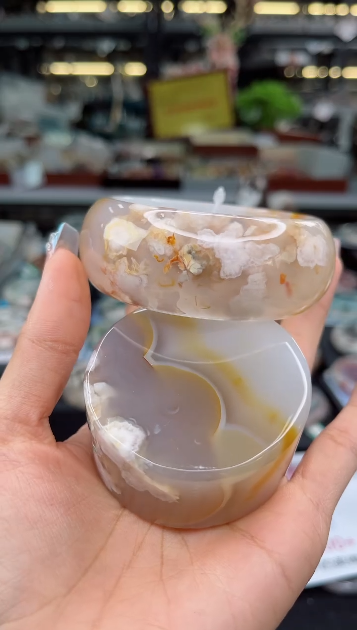 【闪购商品】石英质玉手镯未镶嵌60圈口（赠品镯心）6223322