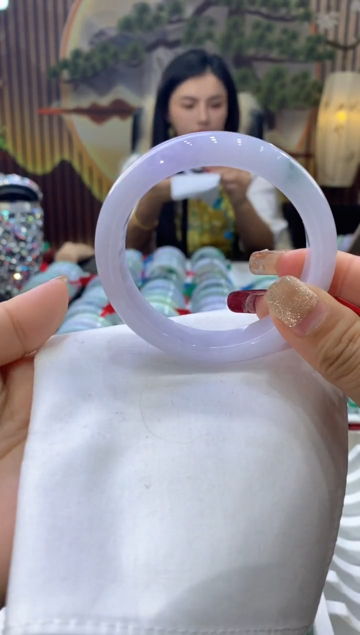 【闪购商品】翡翠手镯未镶嵌多人07006