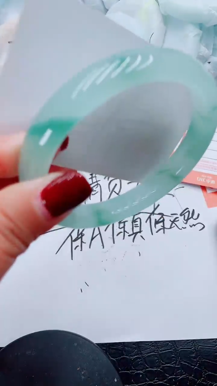 【闪购商品】石英质玉手镯未镶嵌T88-64/65