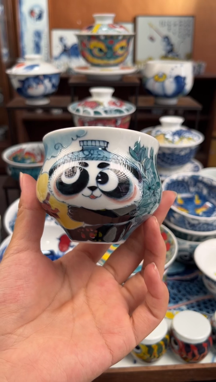 昨明福在眼前大肚杯