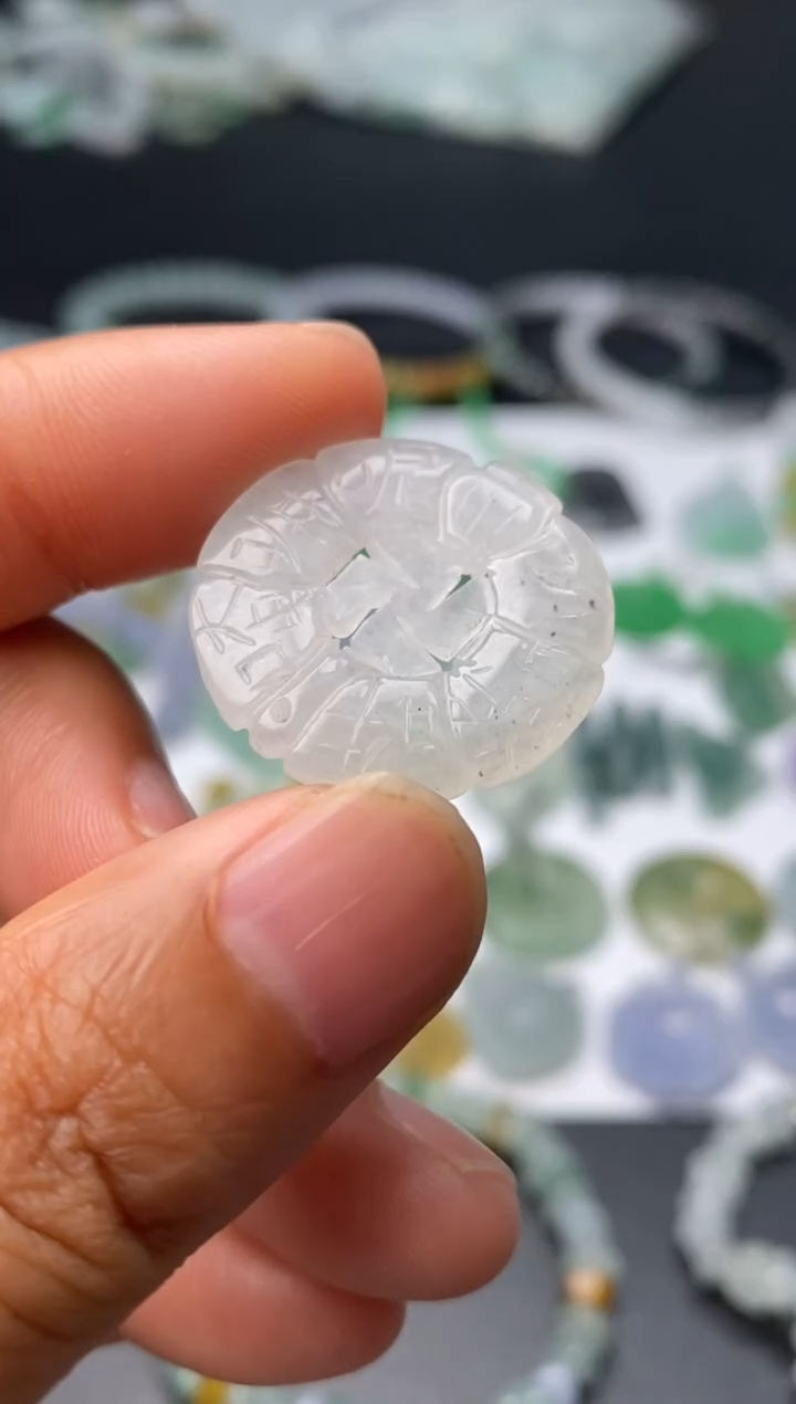 定制翡翠未镶嵌毛货翡翠~