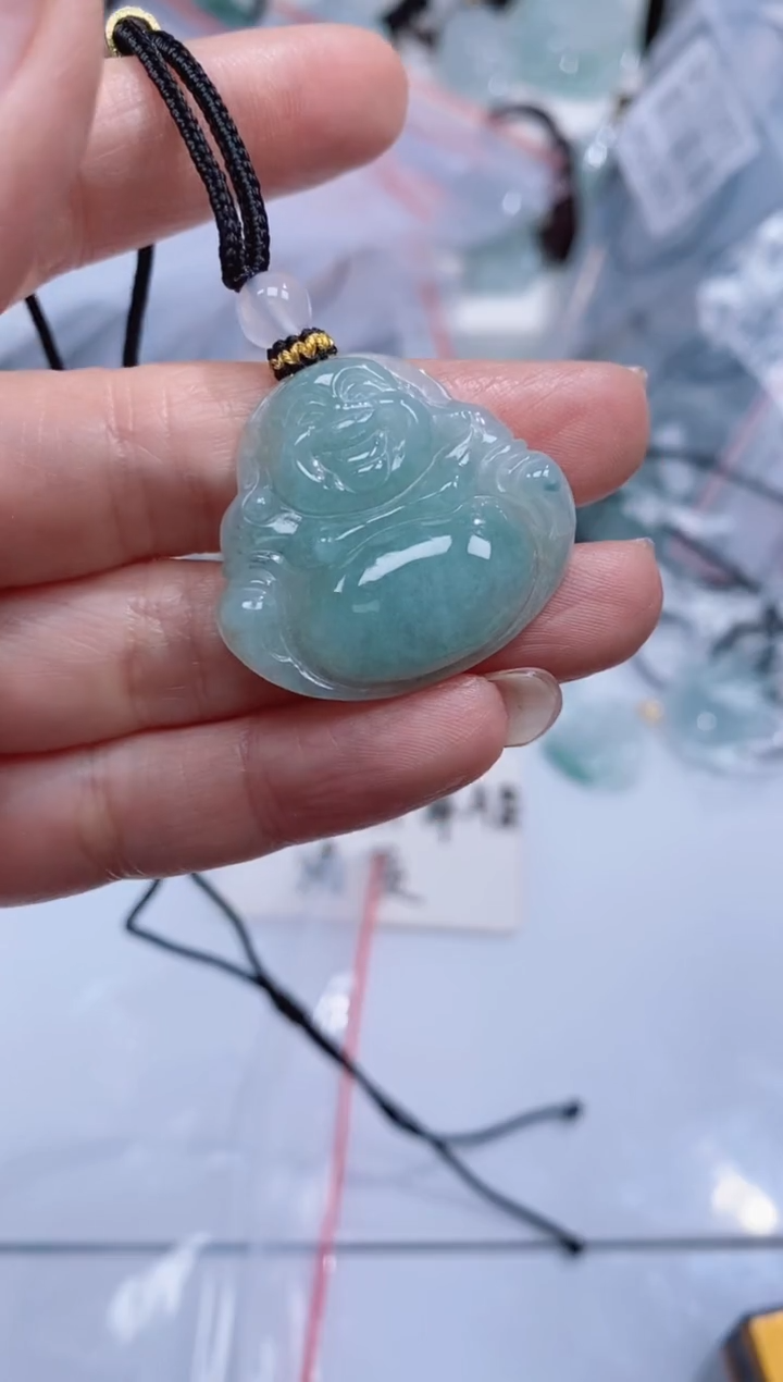 颈饰未镶嵌翡翠吊坠