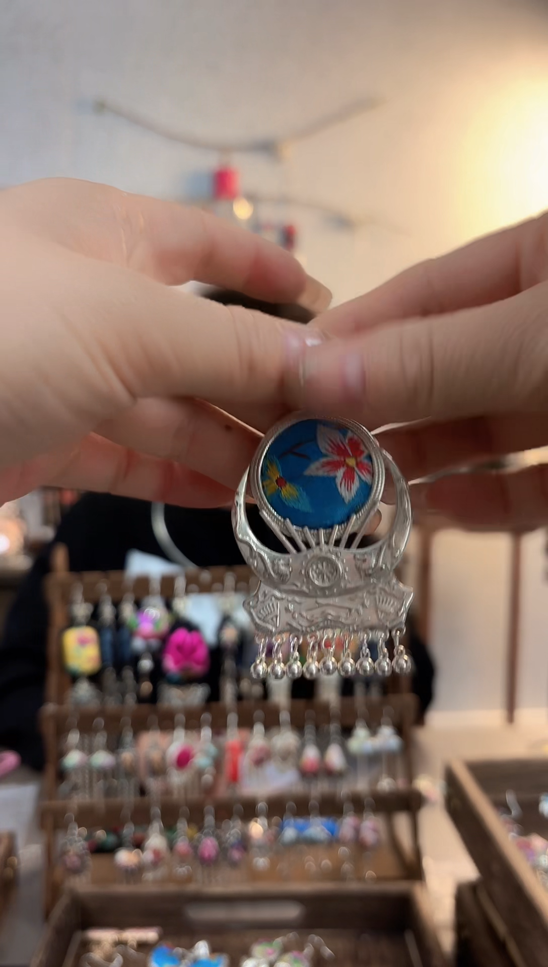 织绣彩云南阁非遗老绣饰品054