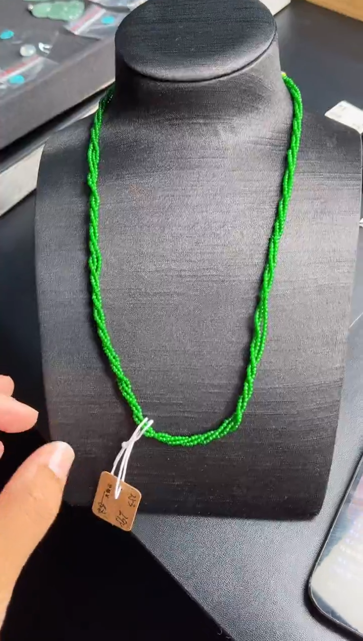 合金手串翡翠多人