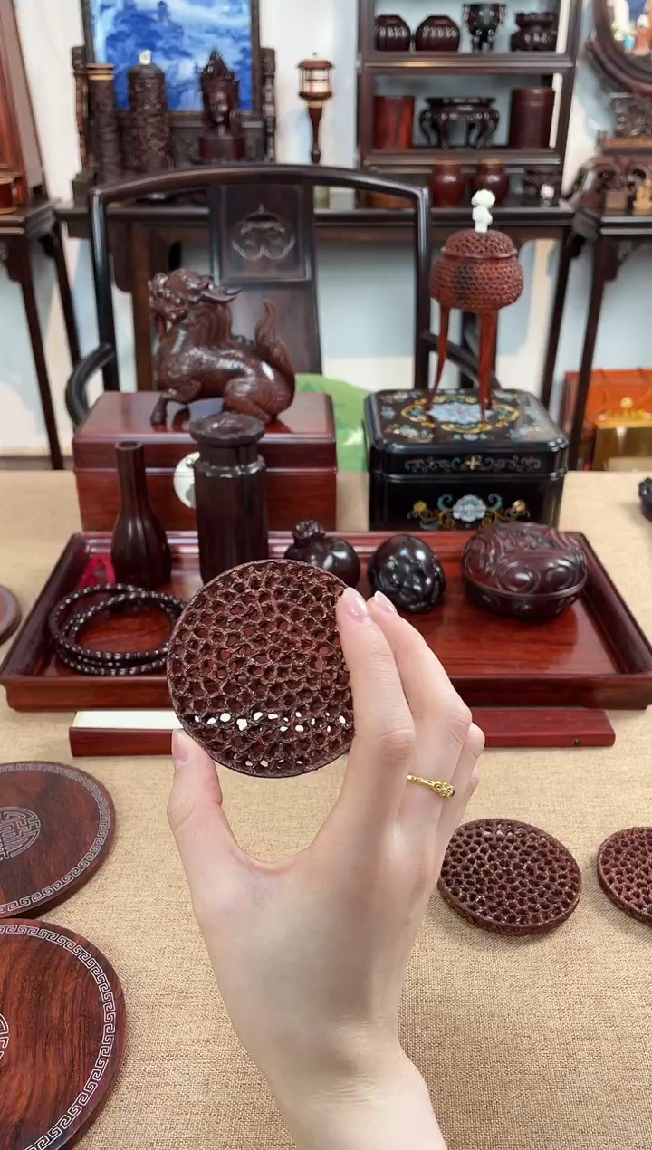 紫檀木类成套家具鬼工