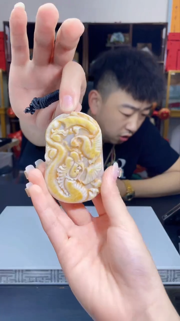 【闪购商品】翡翠吊坠(不含链)未镶嵌E60