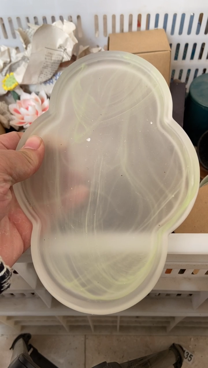 杯无运费险有瑕疵的摄影的产品有使用过的痕迹有点脏介意勿拍