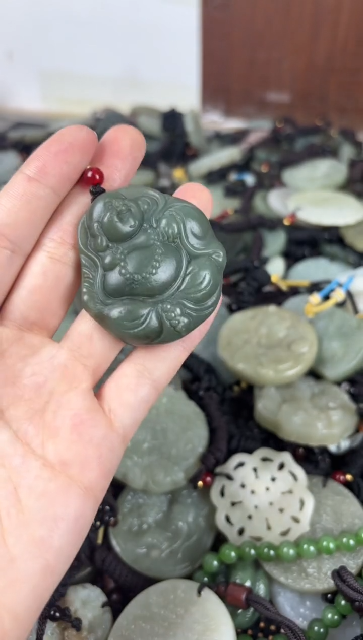 【闪购商品】和田玉颈饰未镶嵌1