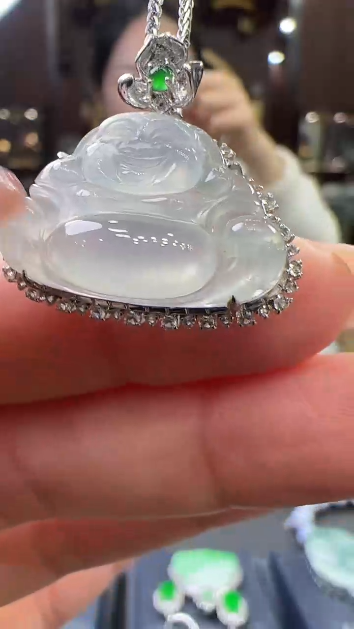 【闪购商品】翡翠挂件18K金镶嵌佛公 不含链