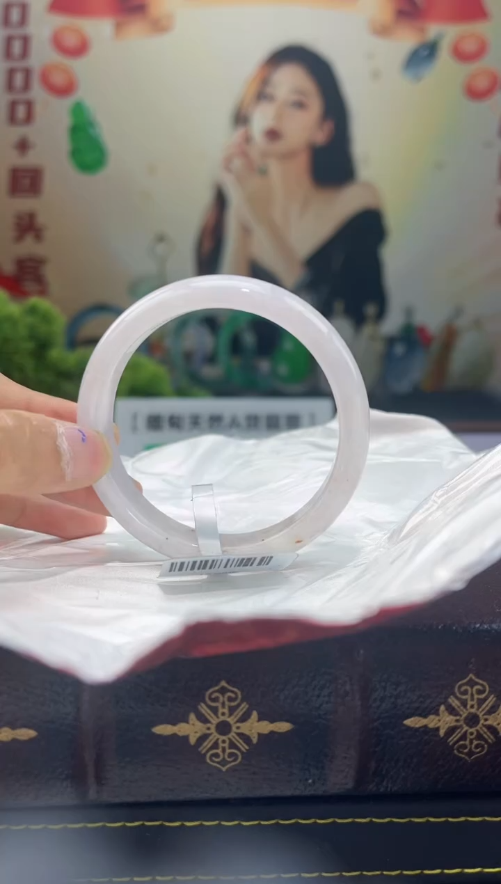 【闪购商品】翡翠手镯未镶嵌手镯25