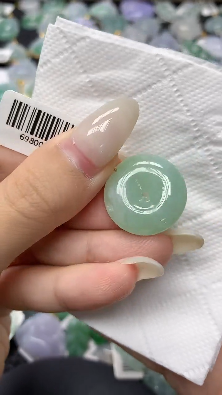 颈饰18K金镶嵌翡翠11111111111