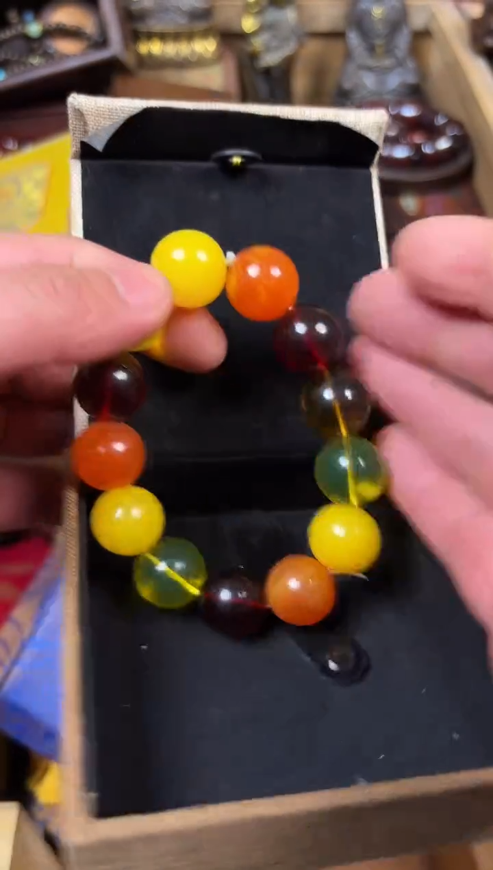 【闪购商品】蜜蜡耳饰未镶嵌------------------