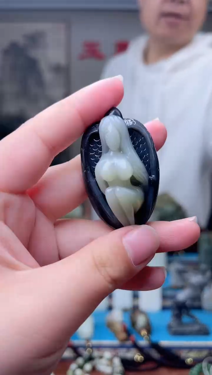 和田玉未镶嵌挂件1