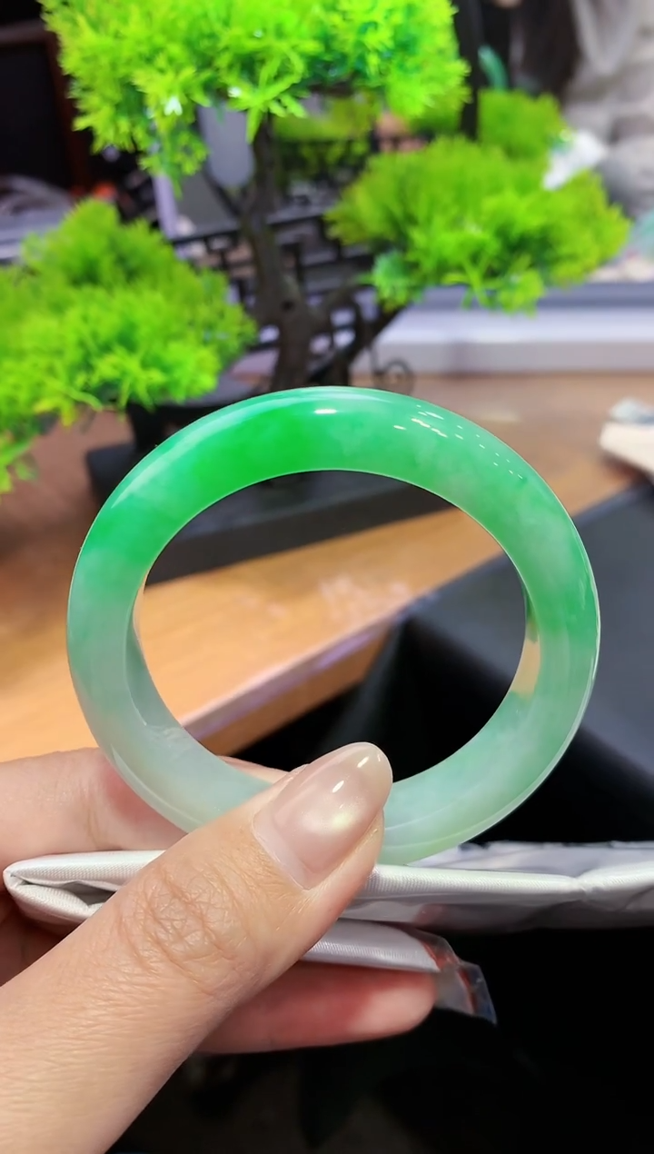 未镶嵌手镯翡翠-k97 天然缅甸A货翡翠53.2正圈总价10.2万定金2万