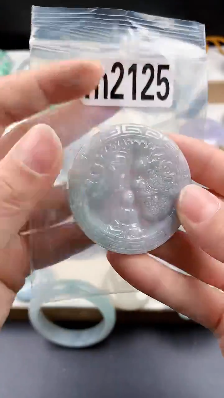 颈饰未镶嵌翡翠颈饰未镶嵌缅甸天然翡翠吊坠