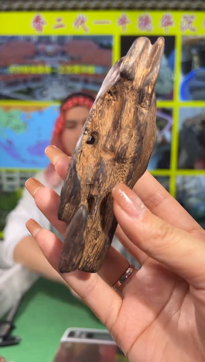 【闪购商品】沉香手把件81号土沉黑棋多样性发一