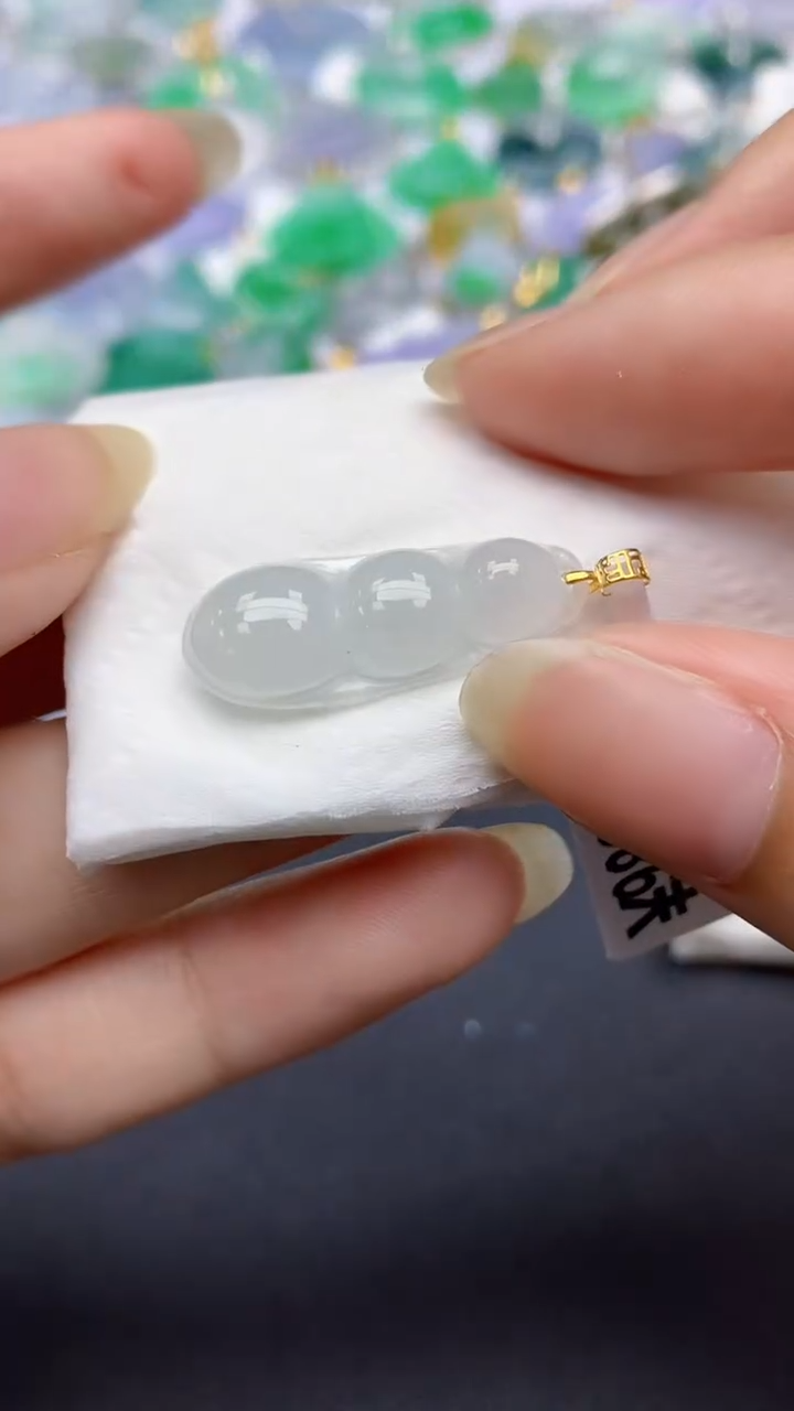 颈饰未镶嵌翡翠天然缅甸a货翡翠百元以上9元证书费自理