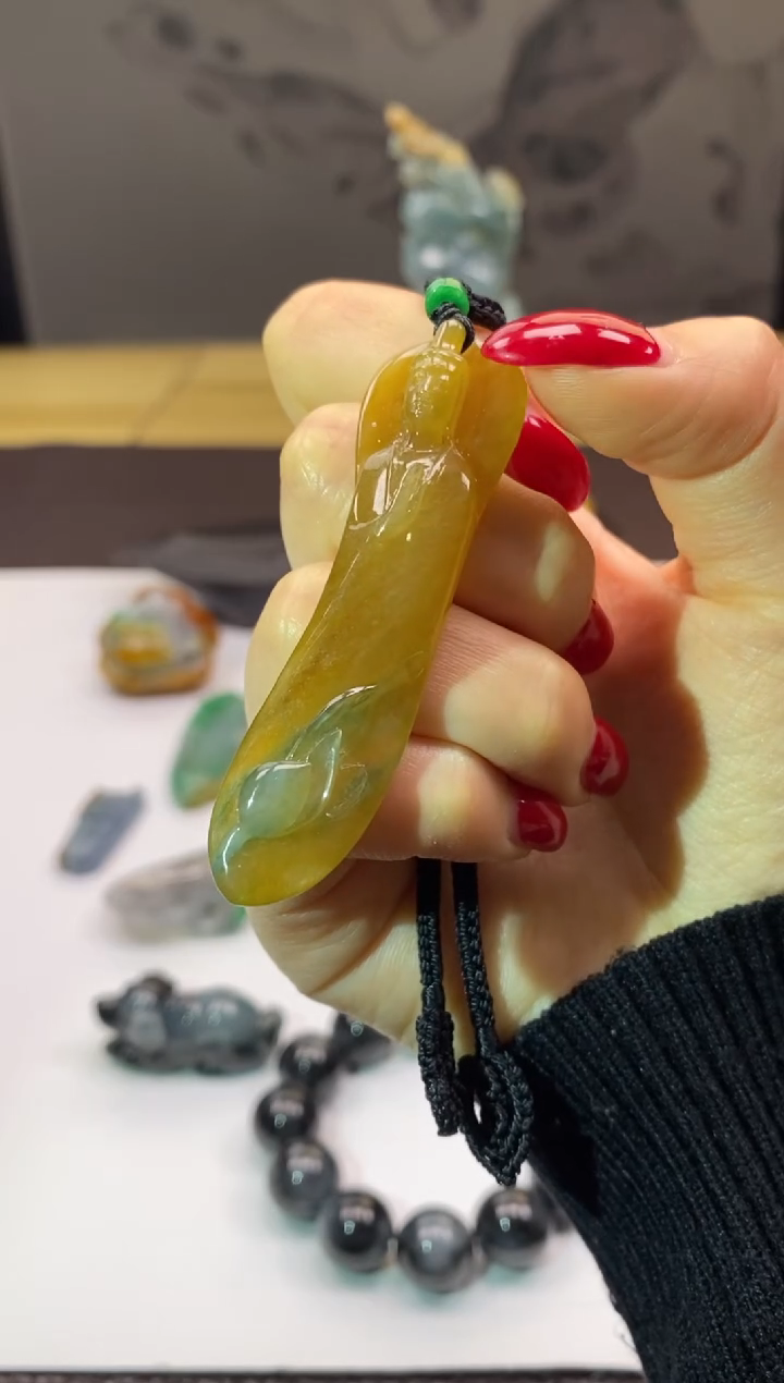 未镶嵌挂件翡翠观音