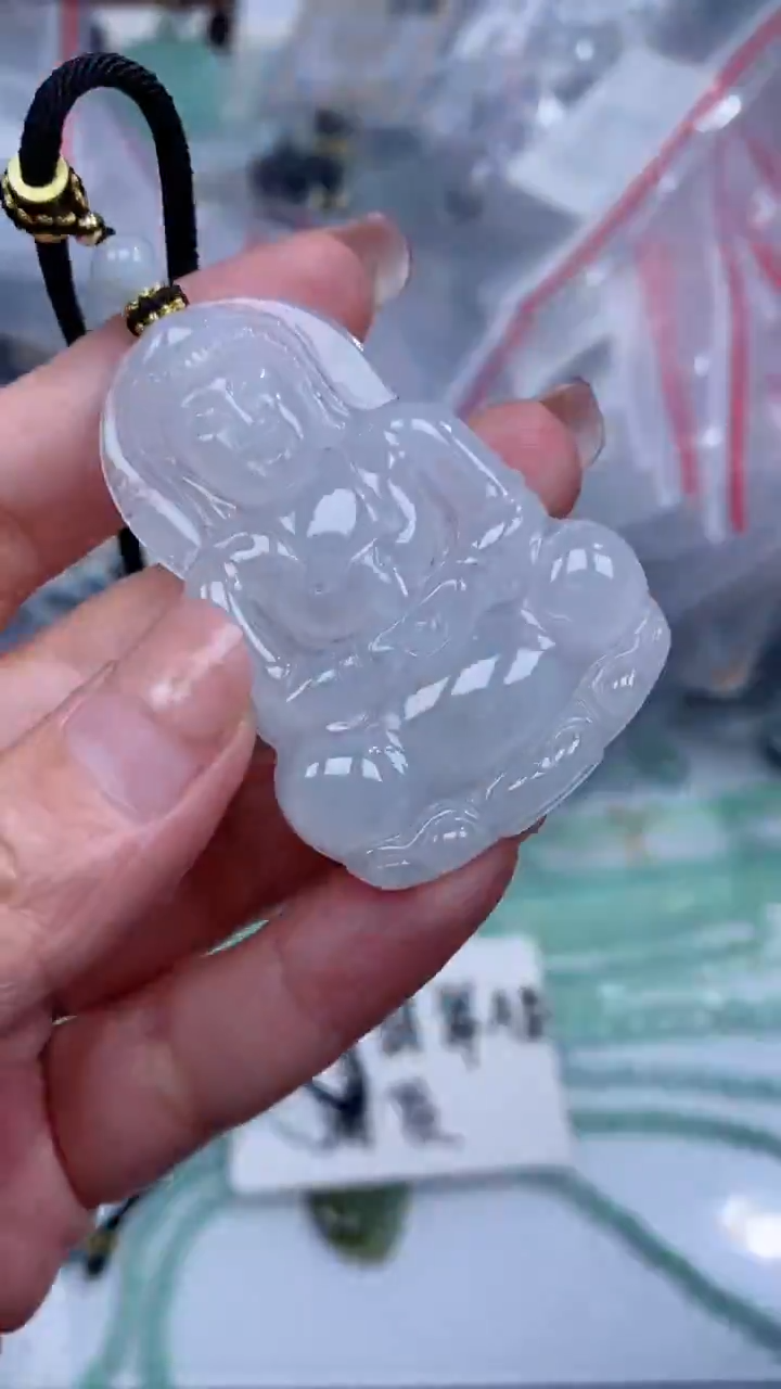 颈饰未镶嵌翡翠吊坠