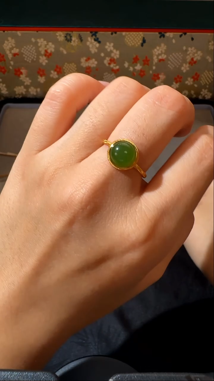 银S925镶嵌戒指和田玉和田玉辣阳绿戒指戒圈可调节