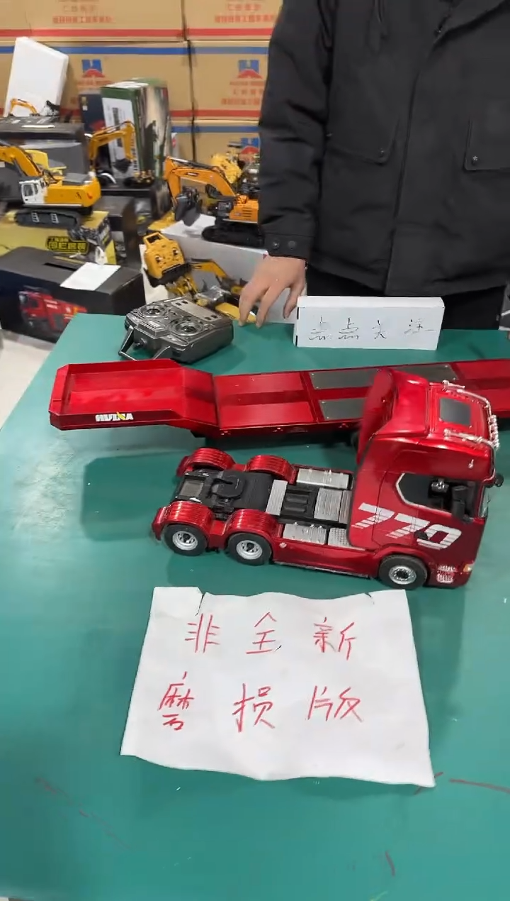 非全新斯堪尼亚770拖头+拖挂 红色套装