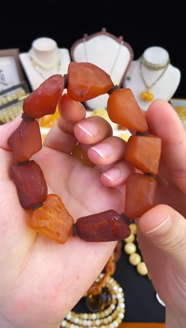 琥珀未镶嵌珠宝奇石柒月