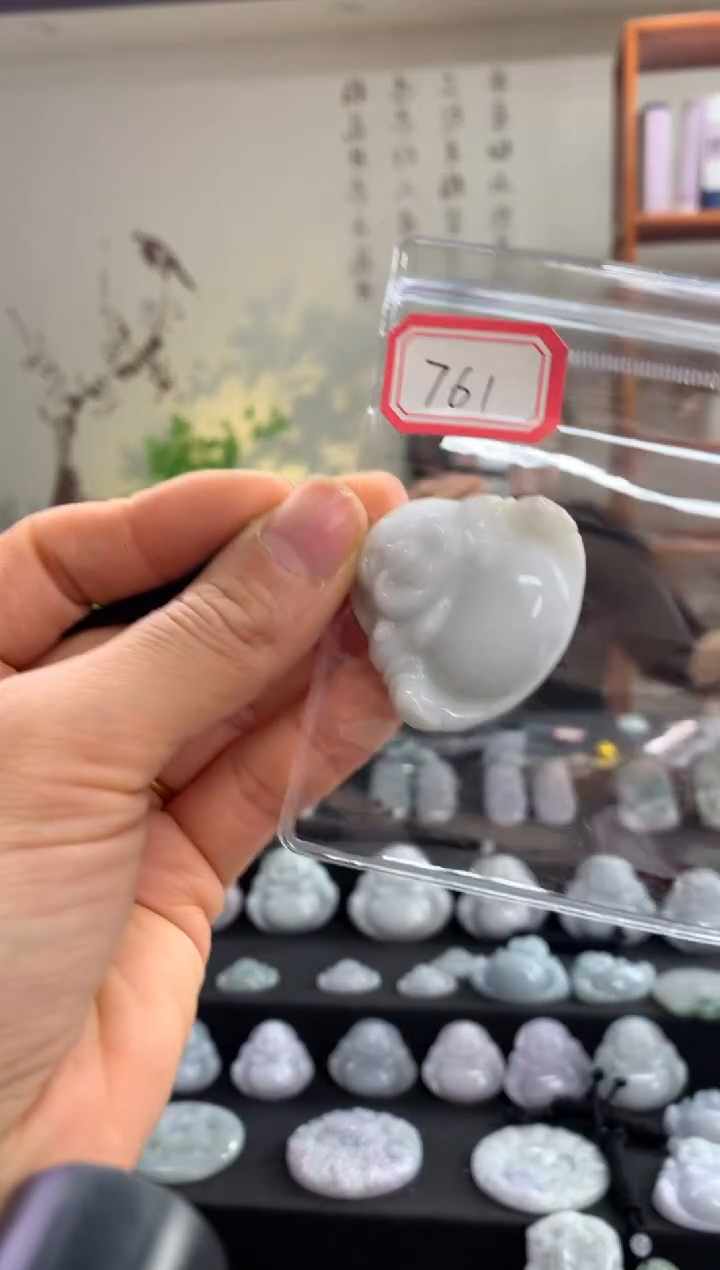 【闪购商品】翡翠颈饰未镶嵌佛公761