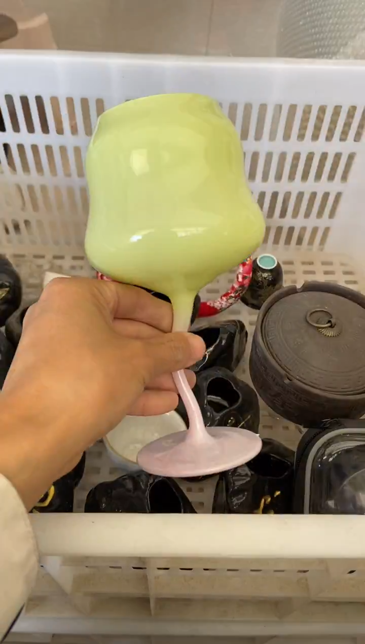 杯无运费险有瑕疵的摄影的产品有使用过的痕迹有点脏介意勿拍