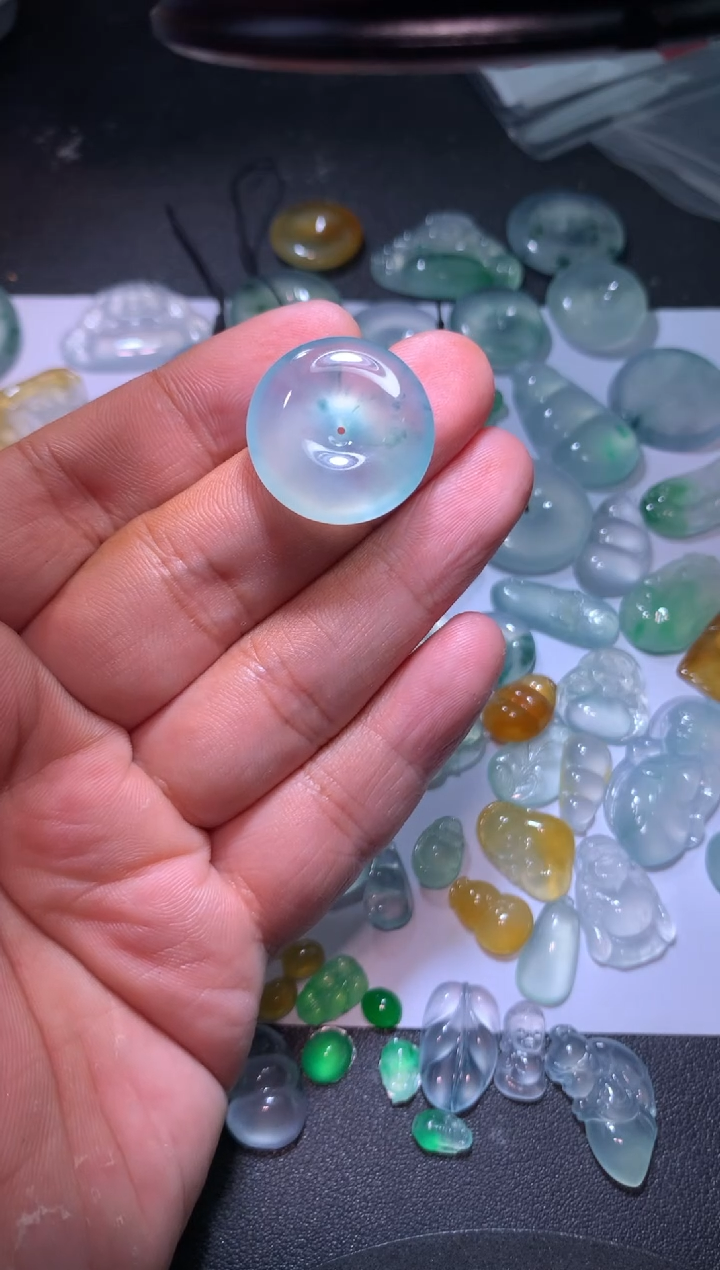 【闪购商品】翡翠颈饰未镶嵌平安扣
