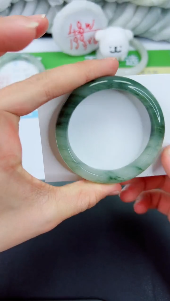 【闪购商品】石英质玉手镯未镶嵌306-54.3