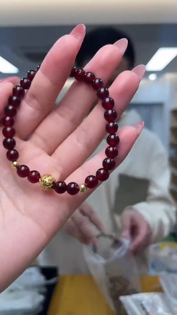 手串血珀未镶嵌（多样性发一件）