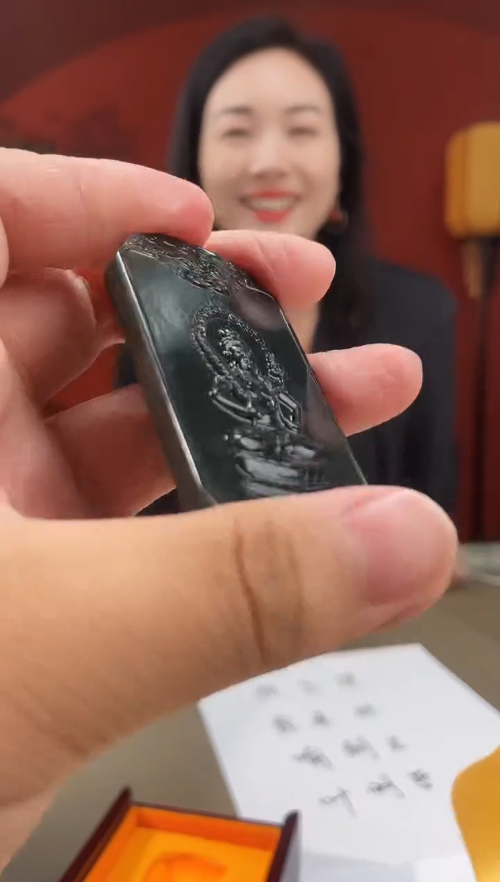 【闪购商品】定制和田玉多样性发货拍一发一