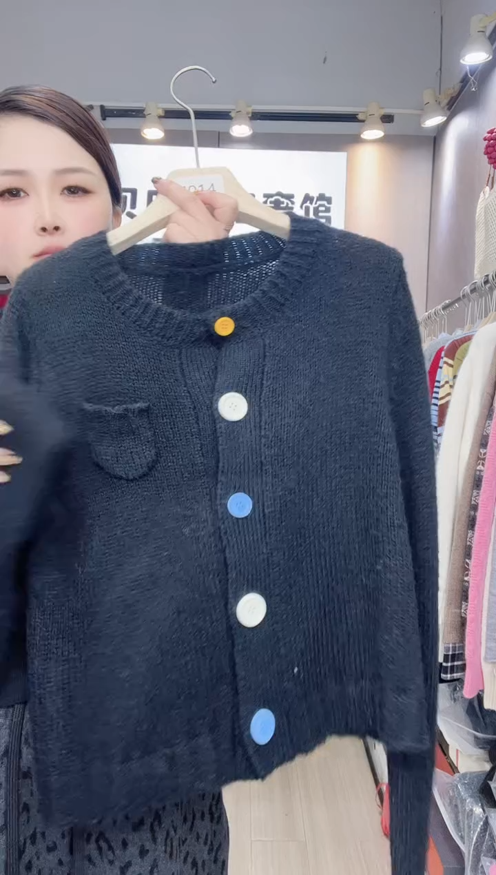 黑色加厚彩扣9999999999999
