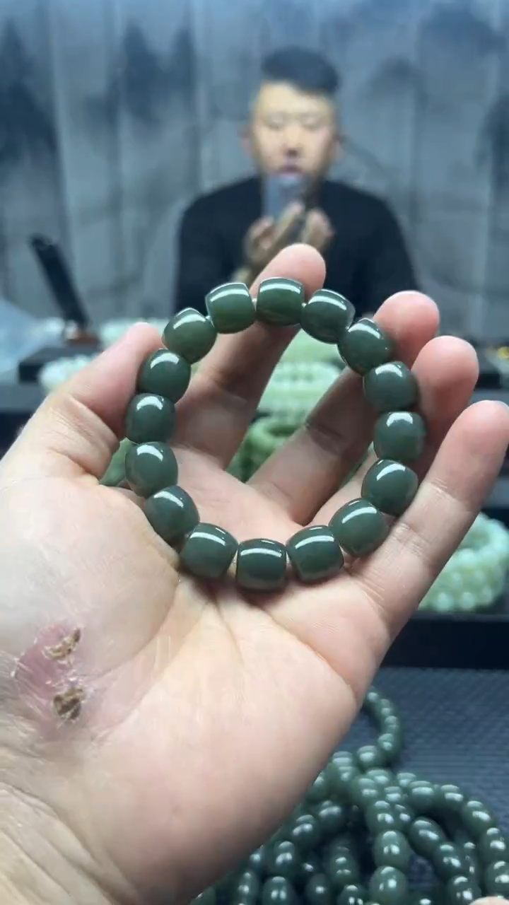 未镶嵌手串和田玉且末正蓝卡14直切纯天然拍一发一