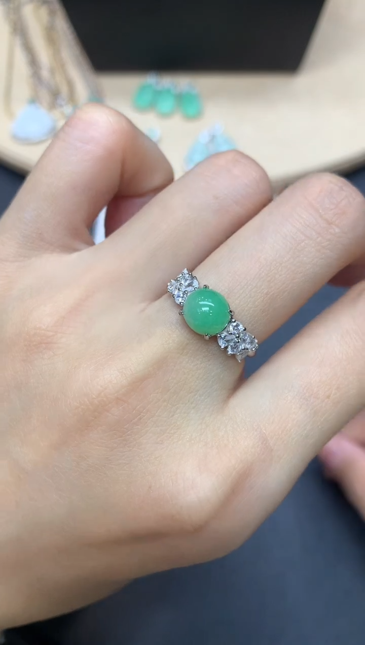 【闪购商品】翡翠戒指银S925镶嵌蛋面【无服务费】