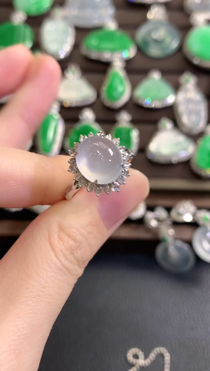 18K金镶嵌戒指翡翠秋日珠宝E48