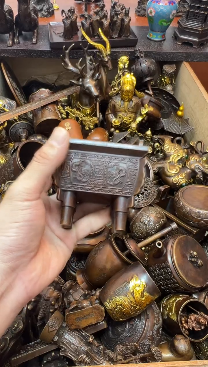 1案台摆件 物品摆件（不是直播间所见即所得退1陪4）