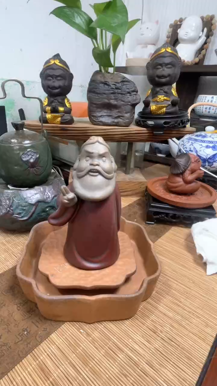 紫砂茶宠沙和尚1只