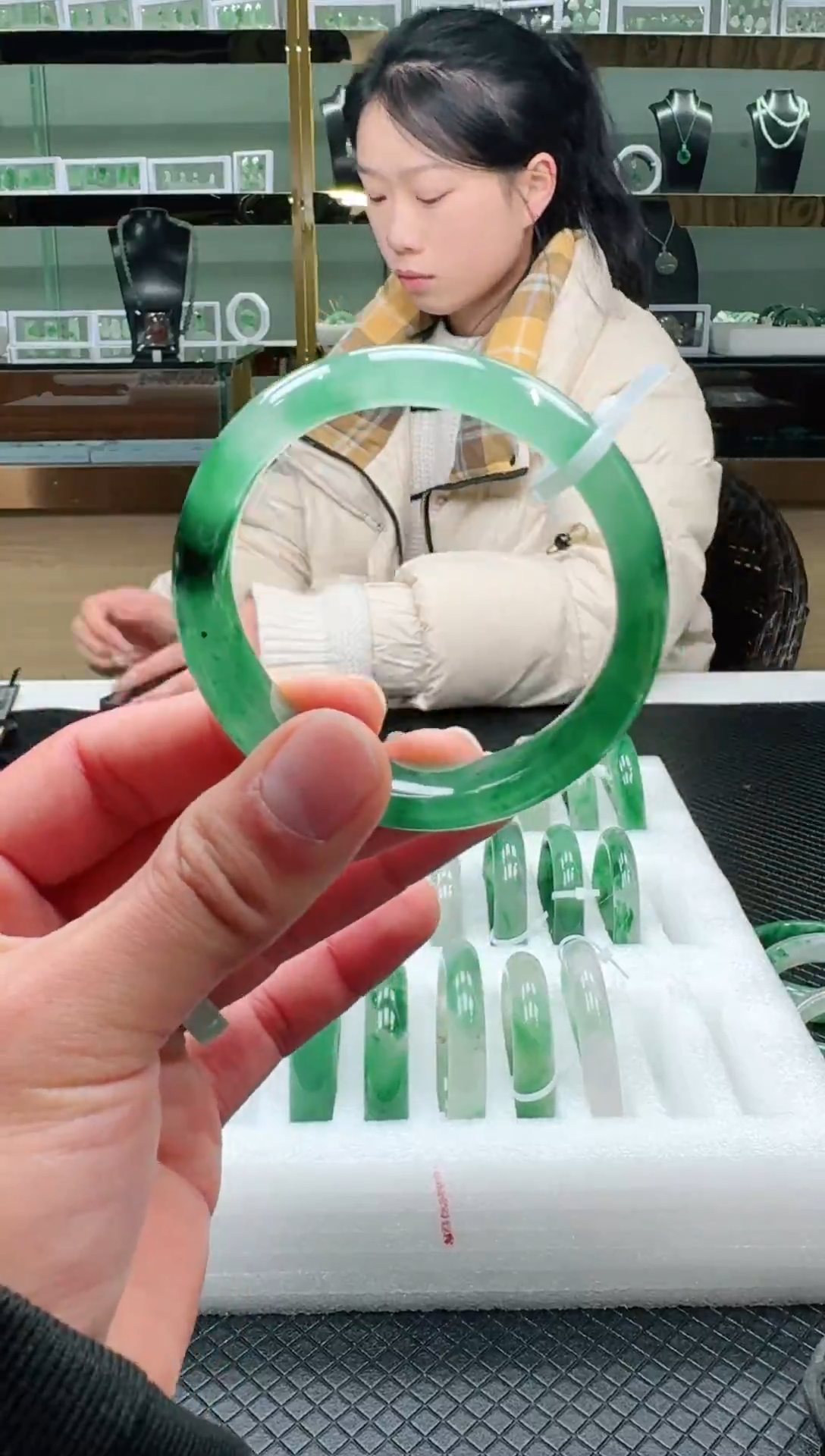 【闪购商品】石英质玉手镯合金天然非洲翠