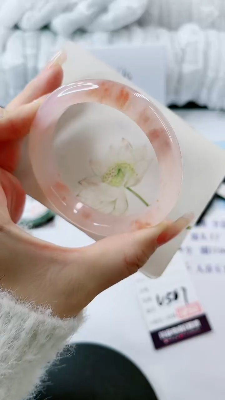 【闪购商品】石英质玉手镯未镶嵌多样性发货V567