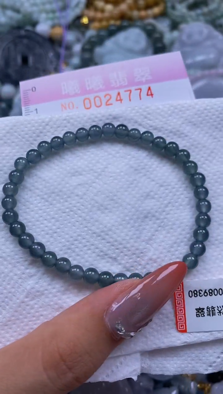 翡翠未镶嵌颈饰闪购0024774多样性发其一