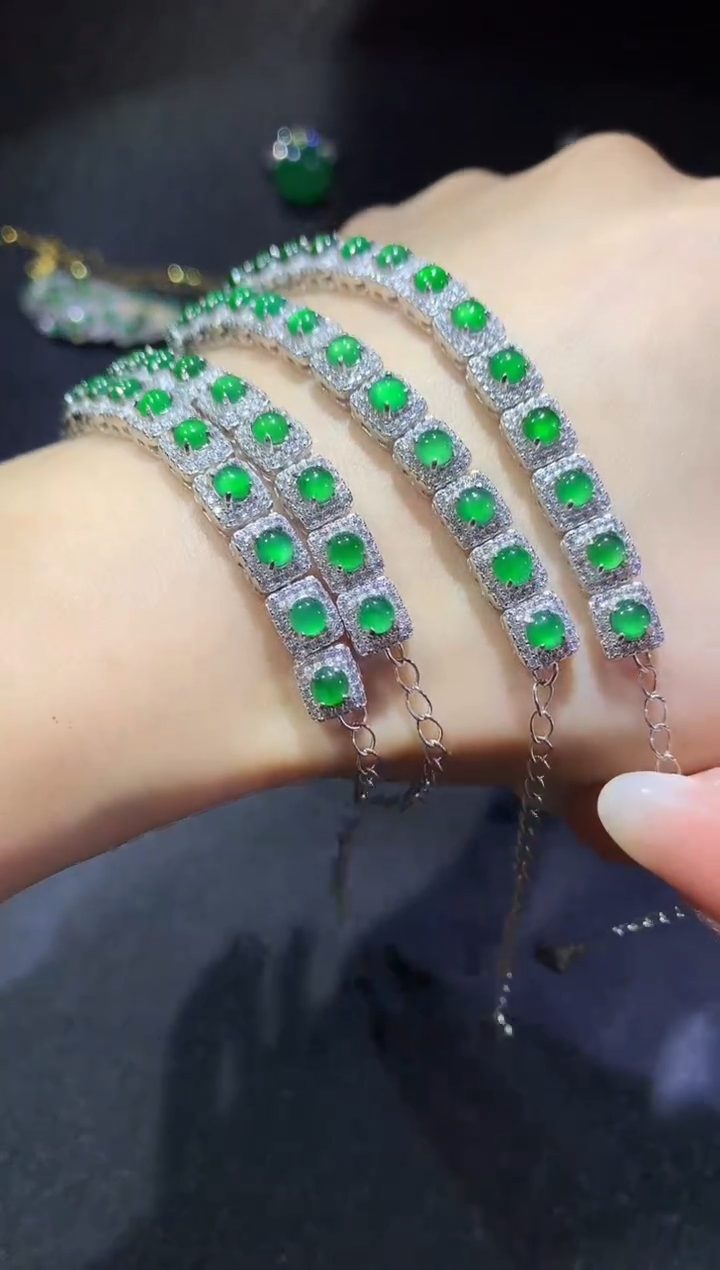 【闪购商品】翡翠手链银S925镶嵌151手链（多样性发货一件