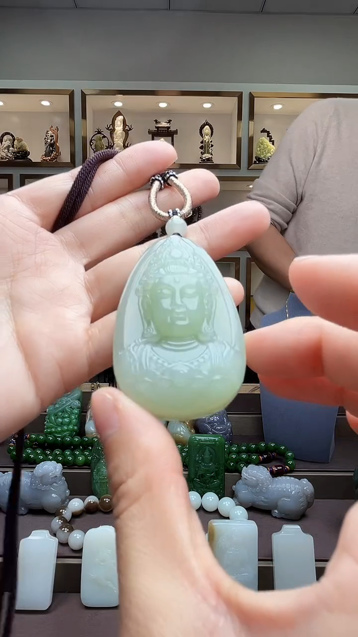 【闪购商品】和田玉颈饰未镶嵌苏