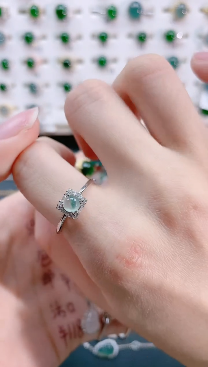 【闪购商品】翡翠戒指银S925镶嵌天然翡翠