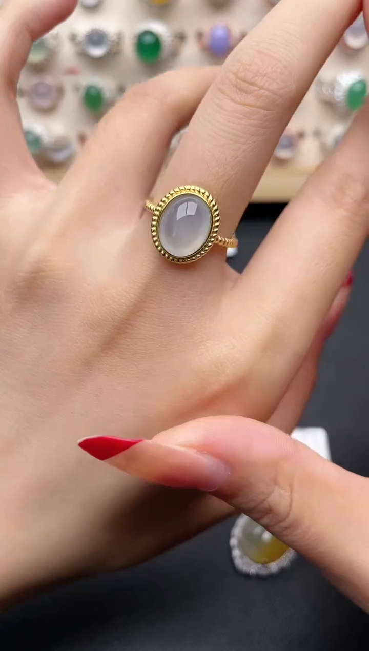 【闪购商品】翡翠戒指银S925镶嵌一物一证一礼盒