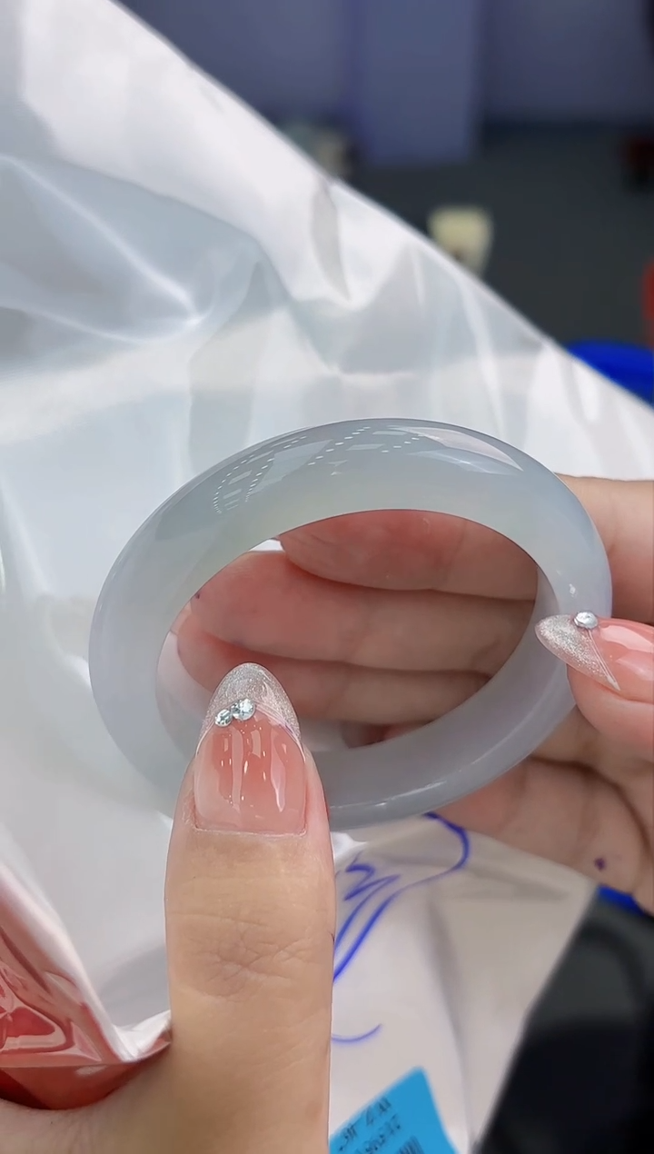 【闪购商品】翡翠手镯未镶嵌翡翠手镯