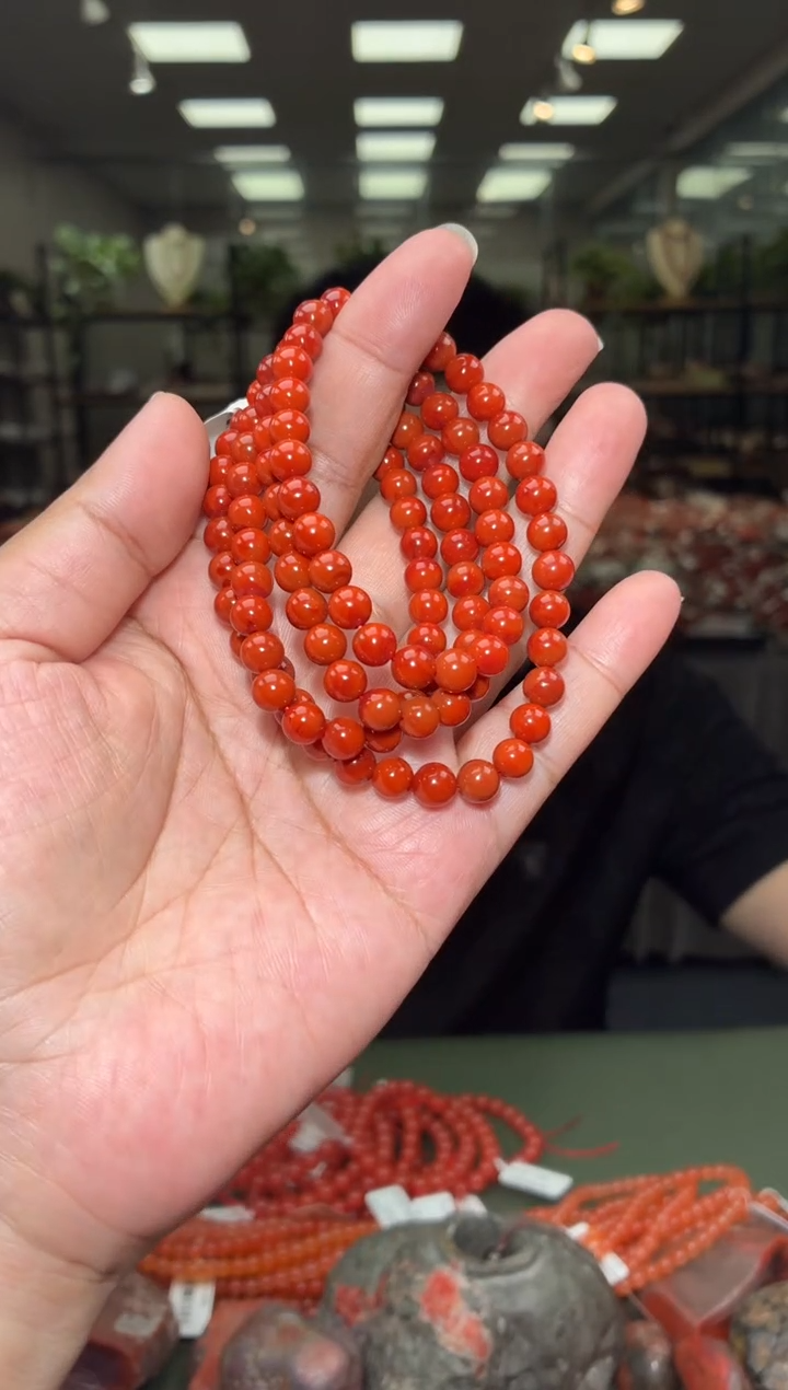 未镶嵌手链南红玛瑙多圈手串一条约6mm+多样性发货