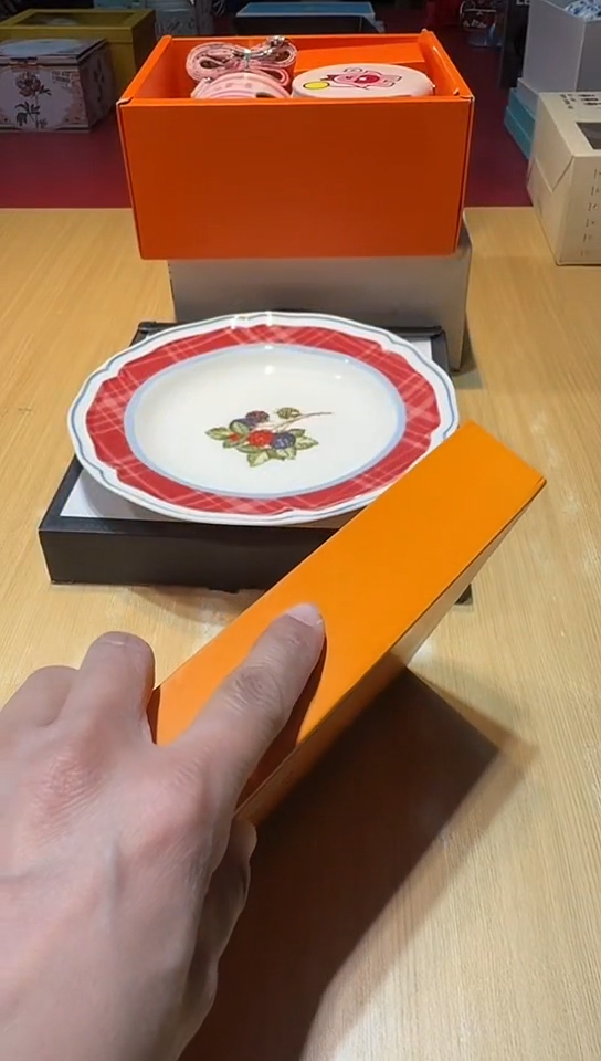 瓷片生活的本意是开心啊@@1