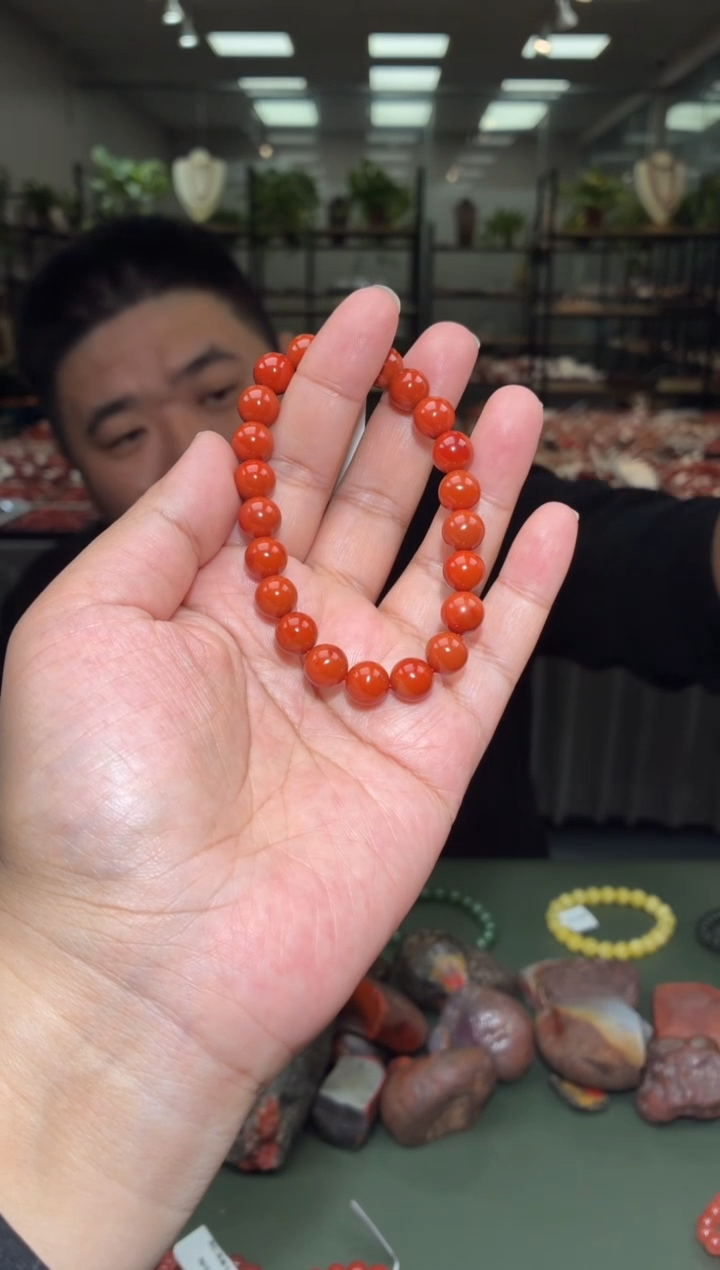 未镶嵌手串南红玛瑙单圈手串一条约9mm多样性发货
