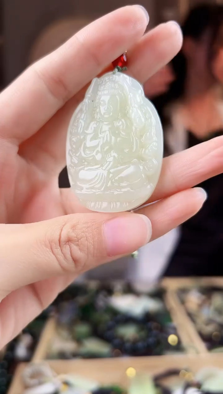 颈饰未镶嵌和田玉拍一发一，多样性发货